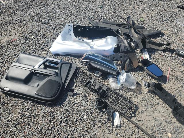 JTEZU5JR1L5215329 - 2020 TOYOTA 4RUNNER SR5 SILVER photo 13