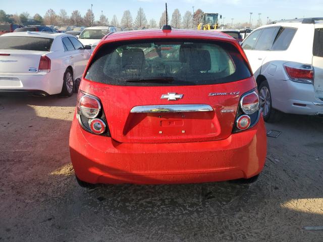 1G1JE6SB8F4151413 - 2015 CHEVROLET SONIC LTZ RED photo 6