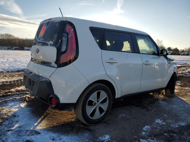 KNDJN2A28G7248032 - 2016 KIA SOUL WHITE photo 3