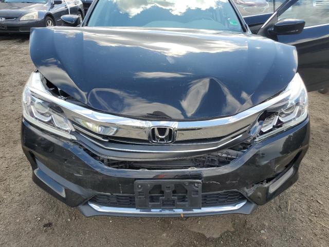 1HGCR2F32GA190115 - 2016 HONDA ACCORD LX 黑色 照片 11
