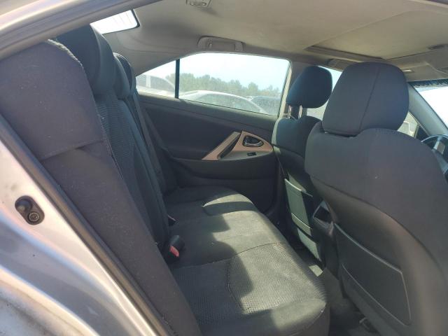 4T1BF3EK9AU058777 - 2010 TOYOTA CAMRY BASE SILVER photo 10