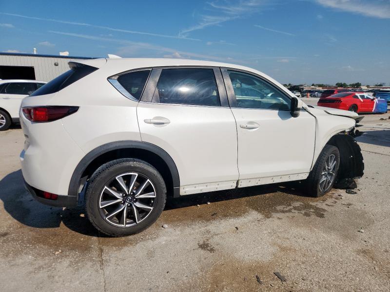 JM3KFACM0J1359136 - 2018 MAZDA CX-5 TOURING أبيض صورة 3