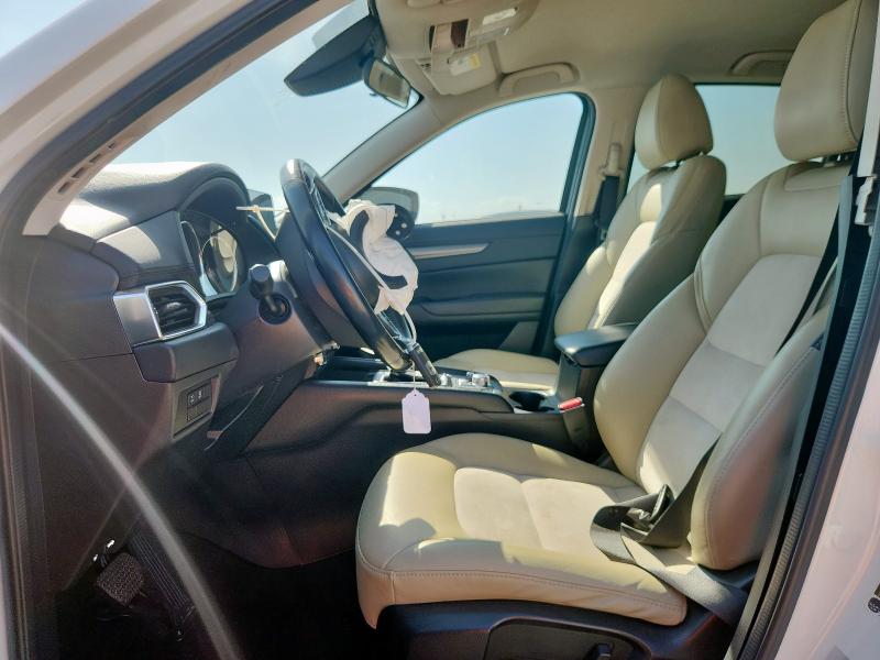 JM3KFACM0J1359136 - 2018 MAZDA CX-5 TOURING أبيض صورة 7