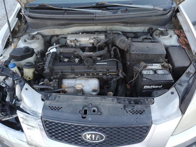 KNADE123086340979 - 2008 KIA RIO BASE SILVER photo 11