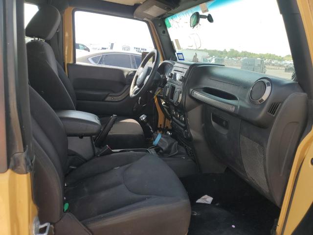 1C4AJWAG3EL157723 - 2014 JEEP WRANGLER SPORT TAN photo 11