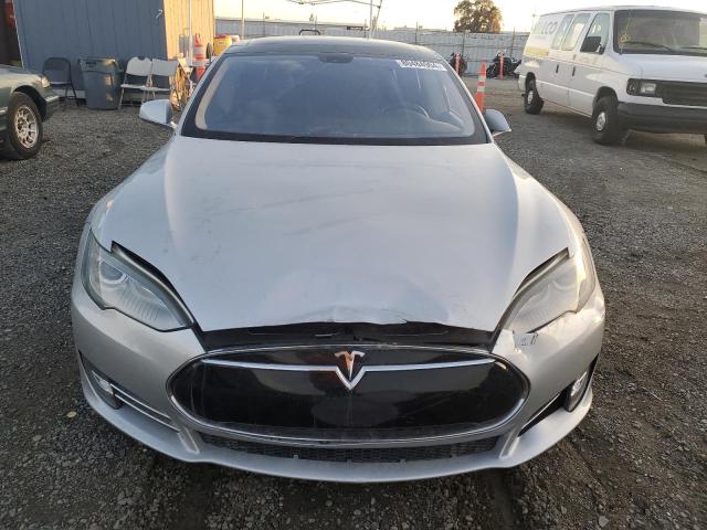 5YJSA1CG8DFP04958 - 2013 TESLA MODEL S SILVER photo 5
