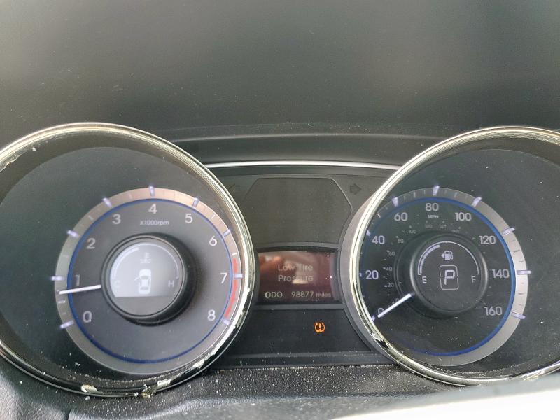 5NPEC4AC7DH651714 - 2013 HYUNDAI SONATA SE RED photo 9