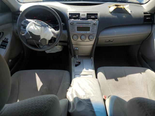 4T1BF3EK6AU036252 - 2010 TOYOTA CAMRY BASE SILVER photo 8