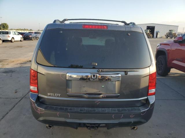 5FNYF3H45CB015965 - 2012 HONDA PILOT EX GRAY photo 6