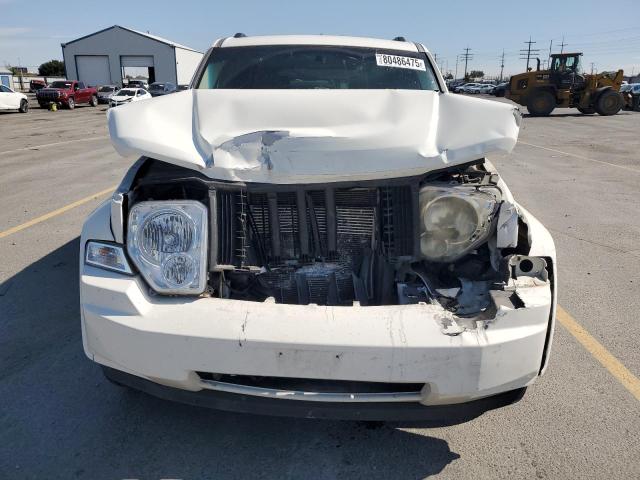 1J8GN28K09W540890 - 2009 JEEP LIBERTY SPORT WHITE photo 5