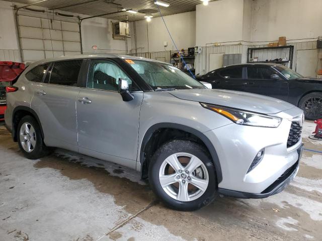 5TDKDRBH8PS521575 - 2023 TOYOTA HIGHLANDER L SILVER photo 4