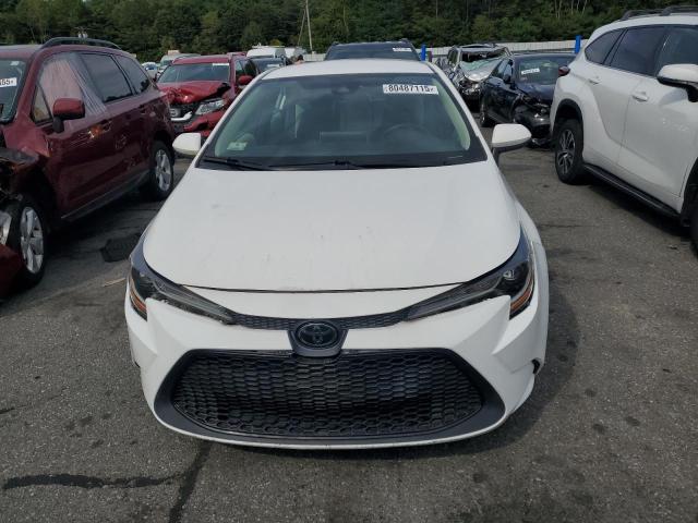 5YFEPRAE5LP045638 - 2020 TOYOTA COROLLA LE WHITE photo 5