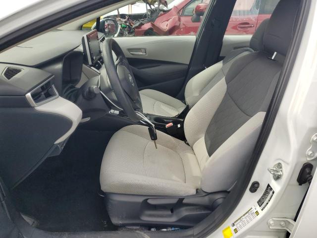 5YFEPRAE5LP045638 - 2020 TOYOTA COROLLA LE WHITE photo 7