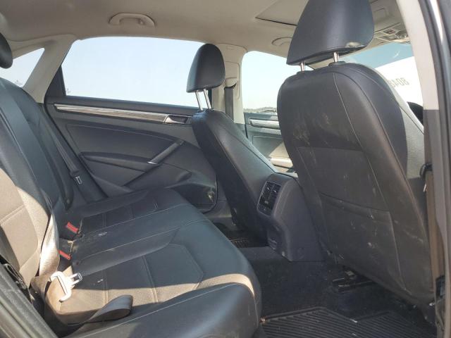 1VWBT7A37HC029892 - 2017 VOLKSWAGEN PASSAT SE GRAY photo 10