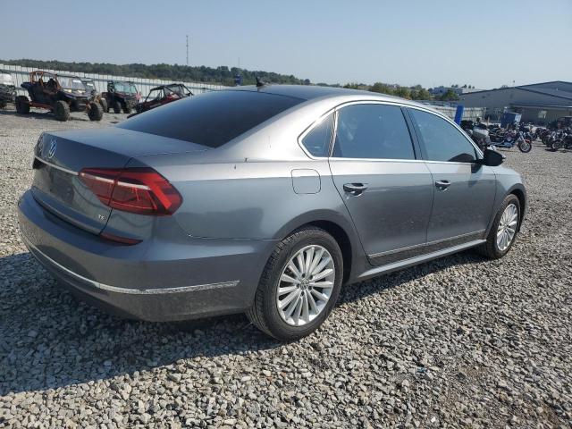 1VWBT7A37HC029892 - 2017 VOLKSWAGEN PASSAT SE GRAY photo 3