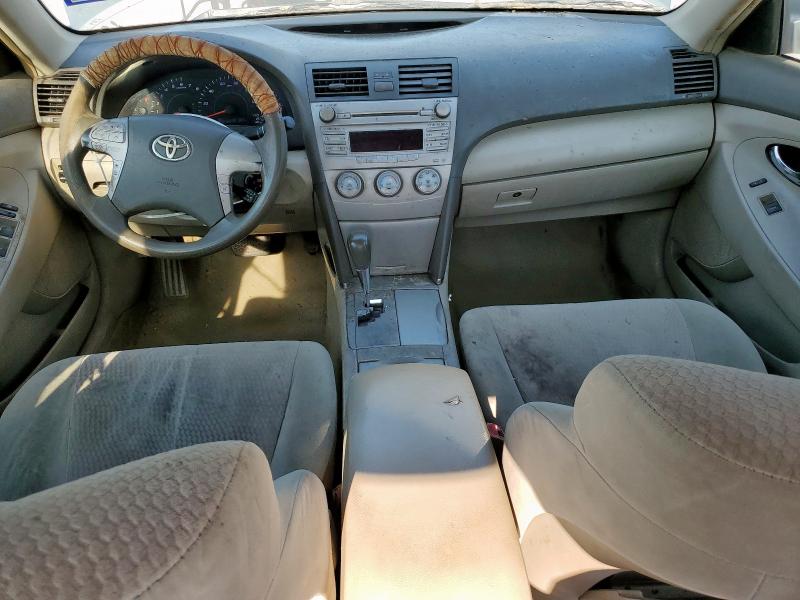 4T1BF3EK0BU705102 - 2011 TOYOTA CAMRY BASE BLUE photo 8