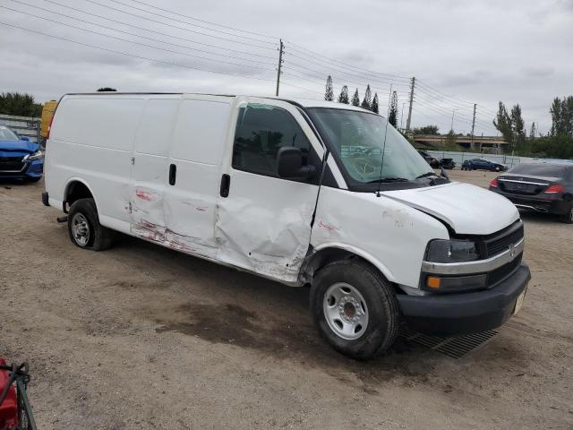 1GCZGHF76N1181001 - 2022 CHEVROLET EXPRESS G3 WHITE photo 4