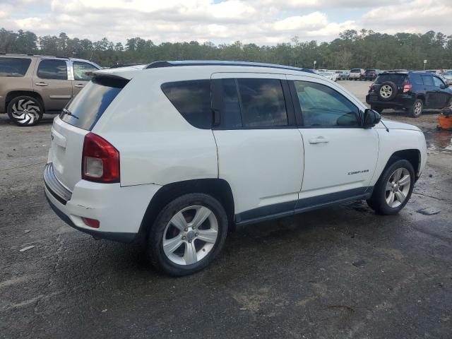 1C4NJCBA1CD627510 - 2012 JEEP COMPASS SPORT WHITE photo 3