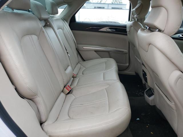 3LN6L2G97GR622151 - 2016 LINCOLN MKZ WHITE photo 10