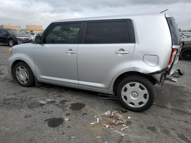 JTLKE50E581036747 - 2008 TOYOTA SCION XB SILVER photo 2