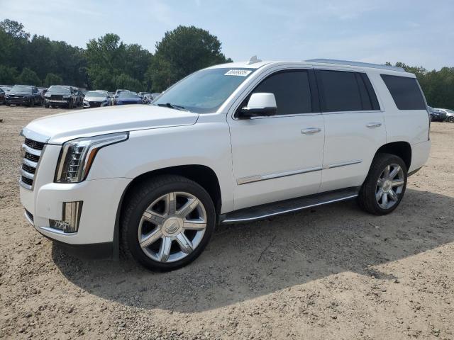 2016 CADILLAC ESCALADE LUXURY, 