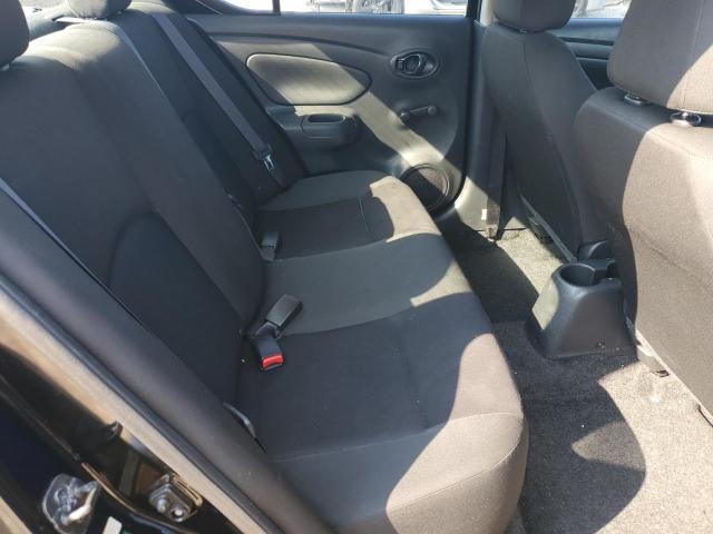 3N1CN7AP4JL822729 - 2018 NISSAN VERSA S Қара фото 10