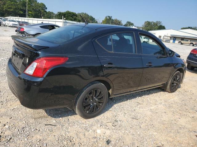 3N1CN7AP4JL822729 - 2018 NISSAN VERSA S Қара фото 3