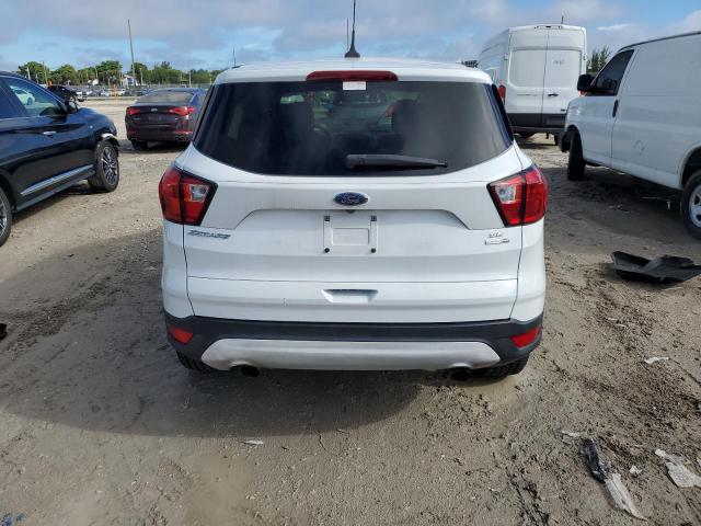 1FMCU9GD6KUC07188 - 2019 FORD ESCAPE SE 白色 照片 6