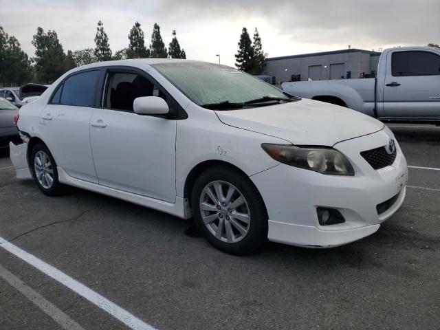 2T1BU4EE6AC446251 - 2010 TOYOTA COROLLA BASE Biały zdjęcie 4
