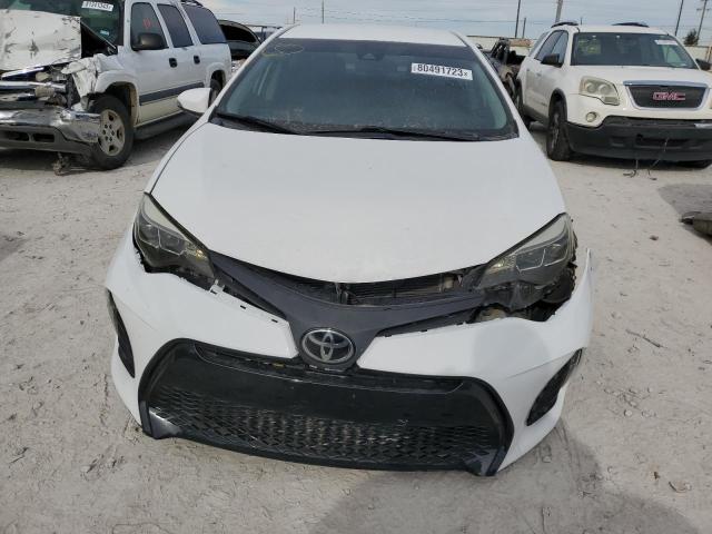 5YFBURHE5HP583197 - 2017 TOYOTA COROLLA L WHITE photo 5