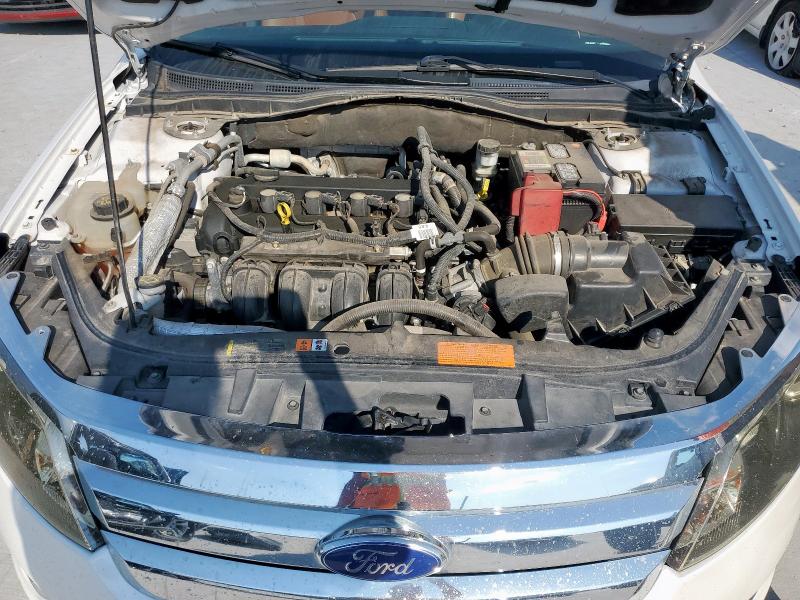 3FAHP0JA8CR263725 - 2012 FORD FUSION SEL WHITE photo 11