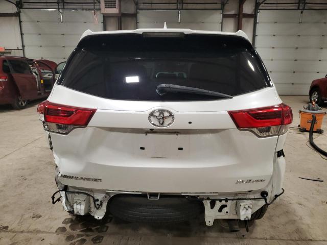 5TDJZRFHXJS529238 - 2018 TOYOTA HIGHLANDER SE WHITE photo 6