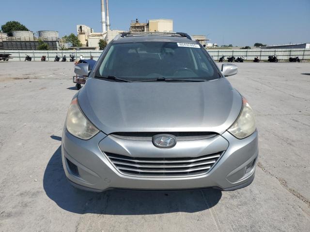 KM8JU3AC7CU489797 - 2012 HYUNDAI TUCSON GLS رمادي صورة 5