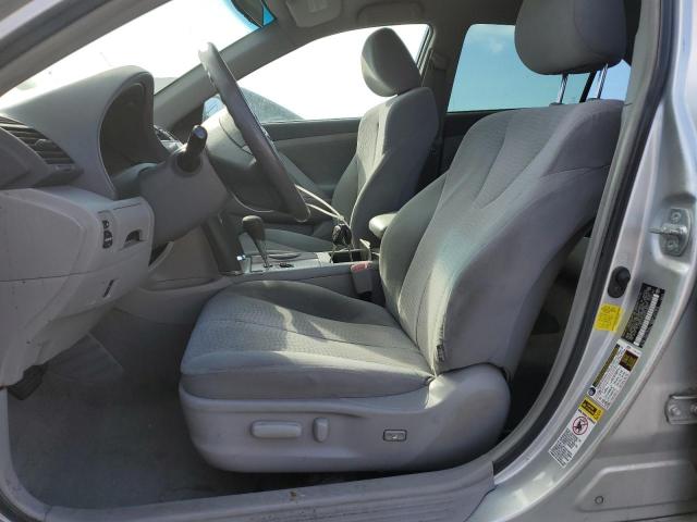 4T1BF3EK3BU225829 - 2011 TOYOTA CAMRY BASE Сріблястий фото 7