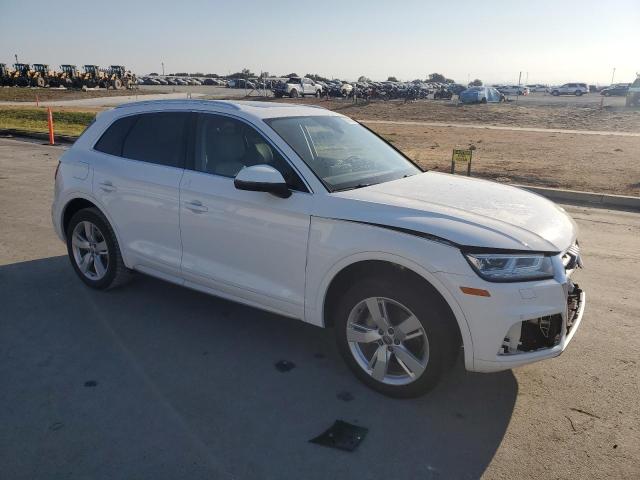 WA1BNAFY0J2235267 - 2018 AUDI Q5 PREMIUM PLUS 白色 照片 4