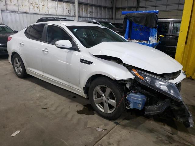 5XXGM4A73FG450772 - 2015 KIA OPTIMA LX WHITE photo 4