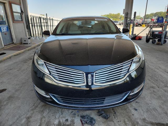 3LN6L2G98GR623146 - 2016 LINCOLN MKZ BLACK photo 5