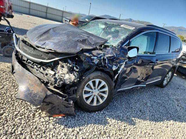 2017 CHRYSLER PACIFICA TOURING L, 