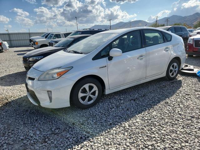 2013 TOYOTA PRIUS, 