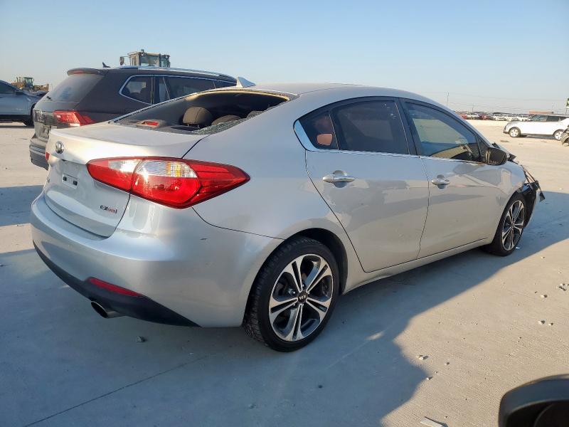 KNAFX4A84G5475212 - 2016 KIA FORTE EX SILVER photo 3