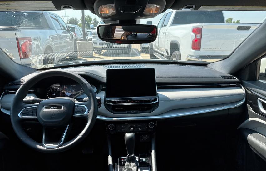 3C4NJDCNXST546294 - 2025 JEEP COMPASS LIMITED WHITE photo 9