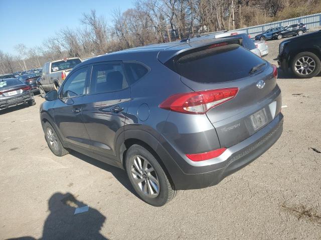 KM8J23A46GU058128 - 2016 HYUNDAI TUCSON SE GRAY photo 2