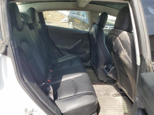 5YJ3E1EB5LF787256 - 2020 TESLA MODEL 3 WHITE photo 10