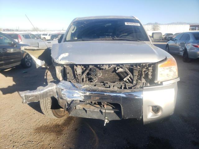 1N6AA07D38N343679 - 2008 NISSAN TITAN XE SILVER photo 5