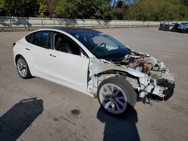 5YJ3E1EB6NF285813 - 2022 TESLA MODEL 3 თეთრი ფოტო 4