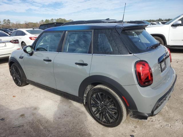 WMW53DK06P2T39097 - 2023 MINI COOPER S GRAY photo 2