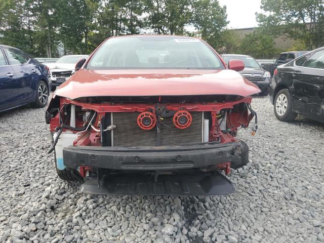 2T1BU4EE5DC937415 - 2013 TOYOTA COROLLA BASE RED photo 5