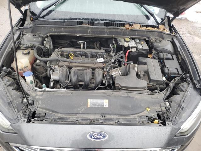 3FA6P0H76HR258905 - 2017 FORD FUSION SE GRAY photo 11