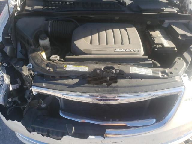 2C4RC1BG9DR529408 - 2013 CHRYSLER TOWN & COU TOURING WHITE photo 12