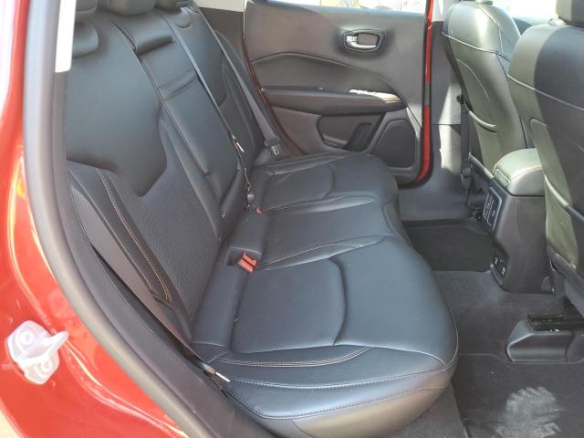 3C4NJDCBXJT365877 - 2018 JEEP COMPASS LIMITED Rot Foto 11